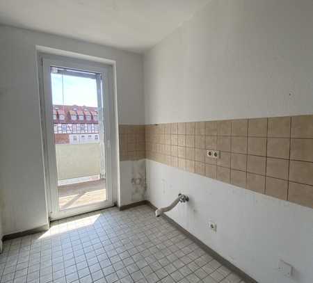 3-Raumwohnung im Zentrum von Burg mit BALKON