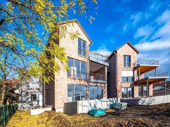 Maintal-Hochstadt: "Neubau" - Wunderschöne 3-Zimmer-Wohnung mit Einbauküche und herrlicher Terrasse