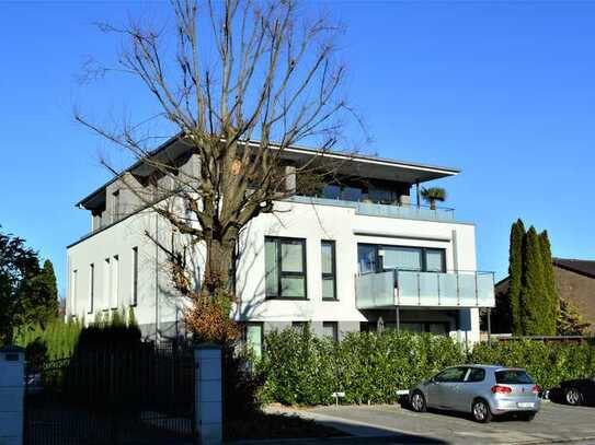 Zum verlieben - sehr schöne, luxuriöse Obergeschoss Wohnung mit großer Dachterrasse