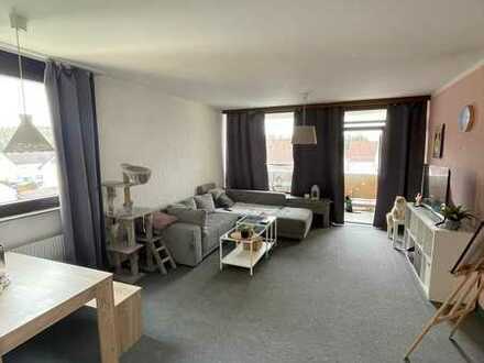 Helle, geräumige 2-Zimmer-Wohnung mit Balkon und Einbauküche in Mössingen