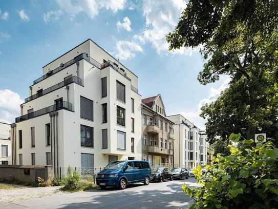 Wunderschöne Erdgeschosswohnung mit toller EBK & gemütlichem Balkon im grünen Buch