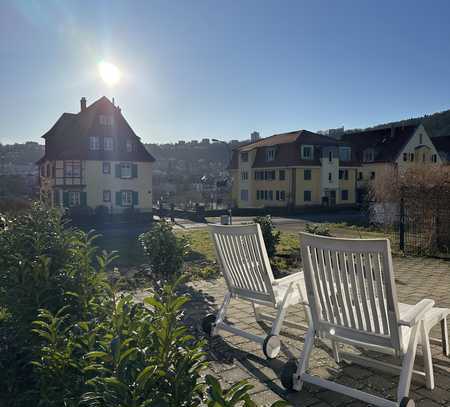 Ihr neues Wohlfühl-Zuhause: Lichtdurchflutete Doppelhaushälfte mit Burgblick in Kreuzwertheim