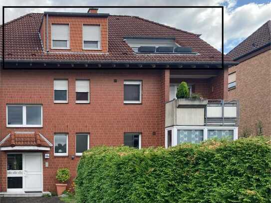 Geschmackvolle, gepflegte 2-Raum-DG-Wohnung mit geh. Innenausstattung mit Balkon und EBK in Dortmund