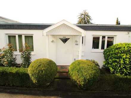 Bungalow mit Wintergarten, Schwedenofen, EBK und Garage auf der Lindenhöhe in OG