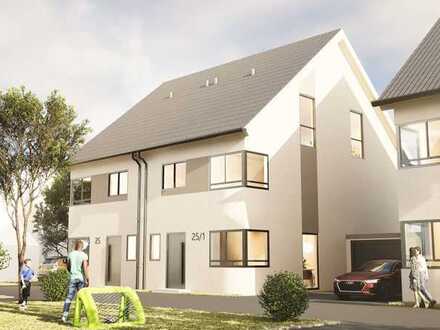 Erstbezug: Doppelhaushälfte mit Terrasse und Garten!