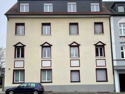 Energetisch kernsaniertes Mehrfamilienhaus