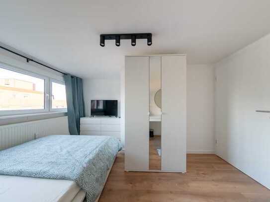 +++ Furnished room in 78628 +++