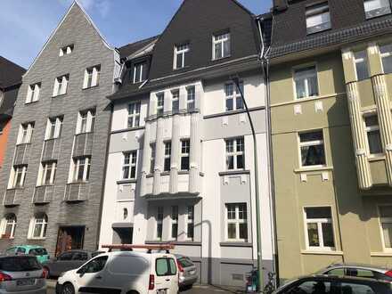 Hochwertig saniertes Mehrfamilienhaus mit 4 Wohnungen in Uninähe / Provisionsfrei vom Eigentümer
