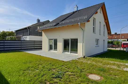 NEUBAU: freistehendes Energiesparhaus in ruhiger Siedlungslage von Mettenheim, LK Mühdorf am Inn