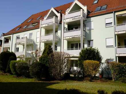 Helle 3 - Zimmer - Gartenwohnung mit Südterrasse in Haunstetten - Süd