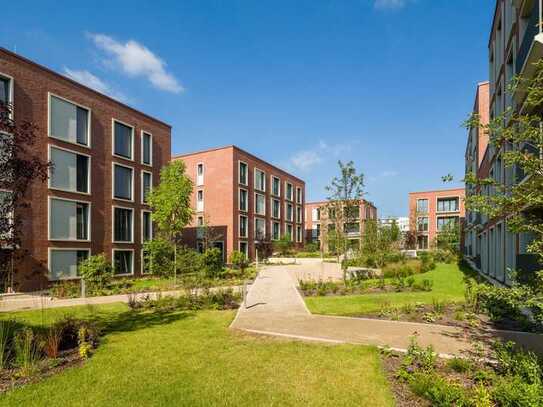 Skylineblick inklusive: 4-Zimmer-Wohnung in Frankfurt mit Dachterrasse und Loggia