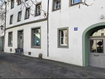 Büro, Praxis, Laden oder wohnen ? Hier kann alles möglich werden !