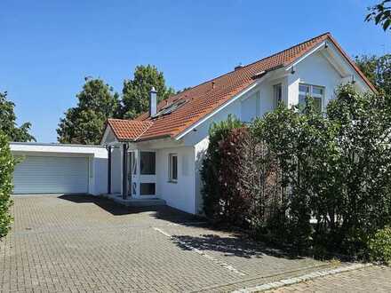 *** Großzügiges Einfamilienhaus in attraktiver Wohnlage! ***