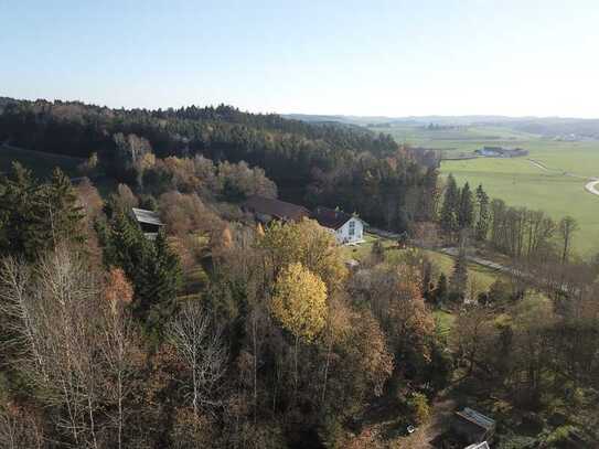 aufn Berg -- Hof zum Neugestalten