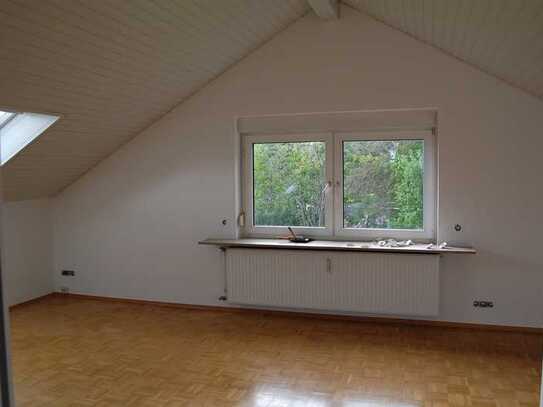 Freundliche 3-Zimmer-DG-Wohnung in Villingen-Schwenningen