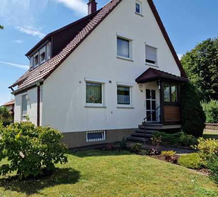 Günstiges, gepflegtes 6-Zimmer-Einfamilienhaus in Weinsberg