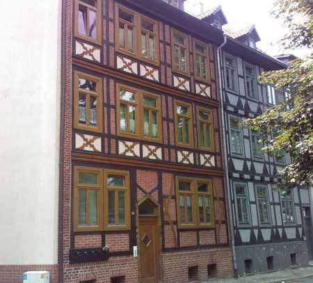 außergewöhnliche 2- Zimmer-Wohnung mit Terrasse im EG, Halberstadt