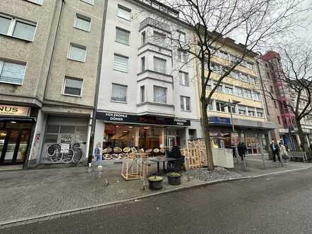 Geschmackvolle Wohnung mit drei Zimmern im Herzen von Düsseldorf