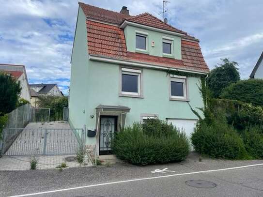 5-Zimmer-Einfamilienhaus in Bruchsal-Heidelsheim mit großem Garten, Schuppen und Garage