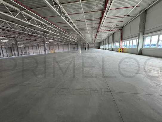 ** PROVISIONSFREI | ca. 25.000 m² Lager- / Logistikfläche | 40x Rampe **