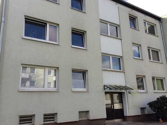 Renovierte 3-Zimmer-Wohnung mit Balkon