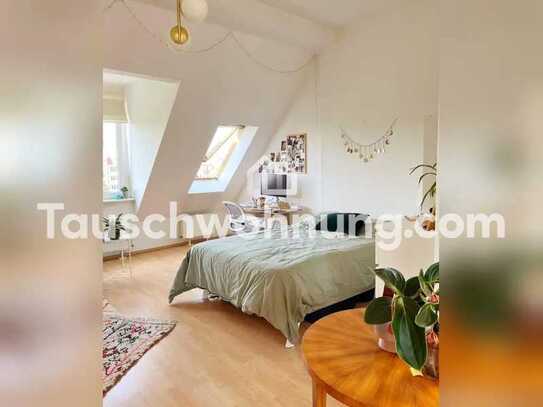 Tauschwohnung: Bright attic flat in Neukölln