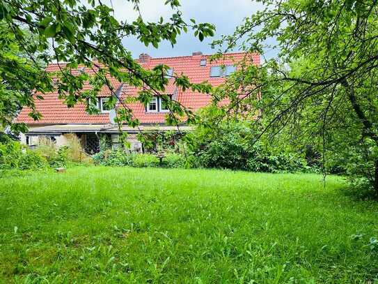 DHH mit großem Grundstück in der Beamtensiedlung