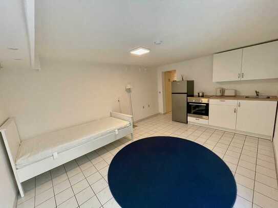 Renoviertes 1 Zimmer Apartment /„Rundum-Sorglos-Paket“