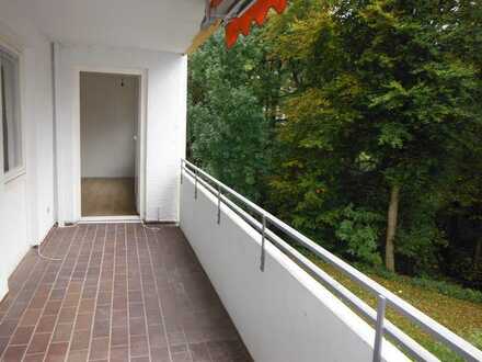 Barrierefrei Wohnen in Schorndorf! Helle 3-Zimmer Wohnung mit Aufzug und Balkon