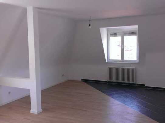 Maisonette Wohnung mit modernem offenem Grundriss in gepflegtem Altbau