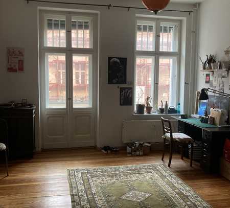 1 Zimmer für ca 1 Monat ; Altbauwohnung Prenzlauer Berg