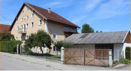 Garage mit großem Lager Neuötting