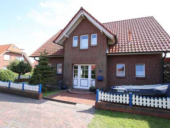 Einfamilienhaus mit Carport und Dünenblick