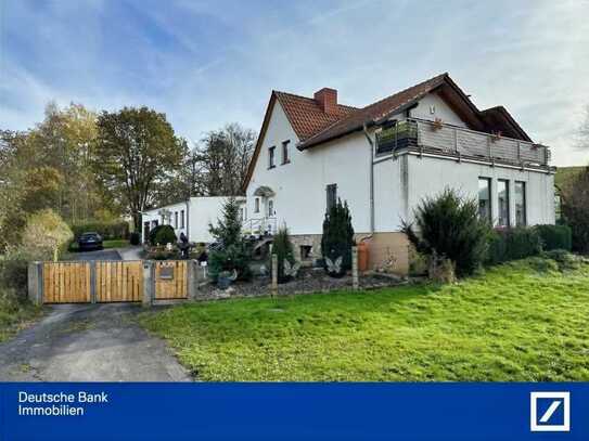 Einfamilienhaus mit Einliegerwohnung im ländlichem Raum