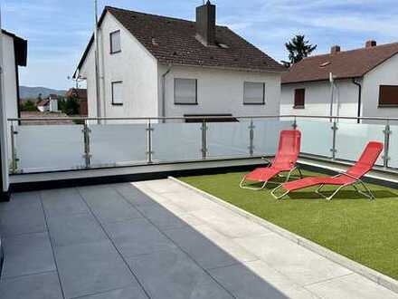 Moderner Neubau mit Dachgarten