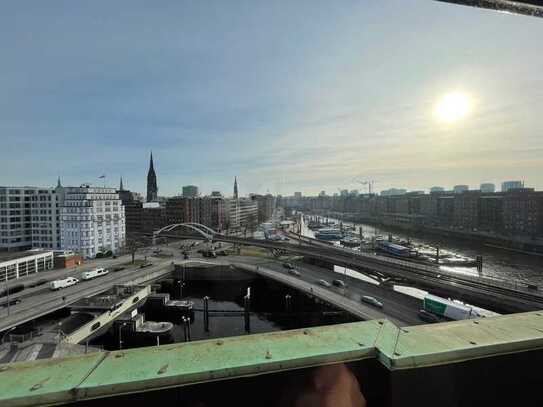 Bürofläche mit traumhaftem Blick über die Speicherstadt