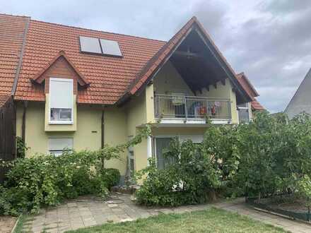 Großzügiges Einfamilienhaus mit Abrisshaus!