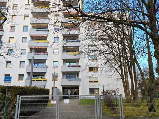 Möblierte, sanierte 2-Zimmer-Wohnung mit Balkon nahe Stadtzentrum Ingolstadt