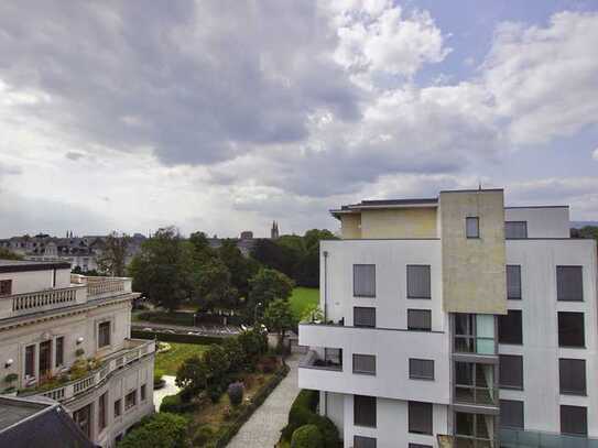 Penthouse in prime location in Wiesbaden with dream view!