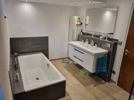 Modernisierte 2,5 Zimmer-Wohnung in ruhiger Ortsrandlage von Weißenhorn. Provisionsfrei!