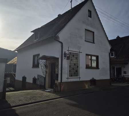 Wohnhaus mit vielen Möglichkeiten und Platz