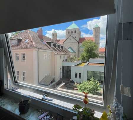 Helle 2-Zimmer Wohnung mit Blick auf die Michaeliskirche