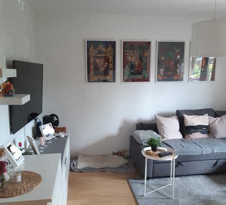 Gepflegte 2-Zimmer Erdgeschosswohnung mit Terrasse und EBK