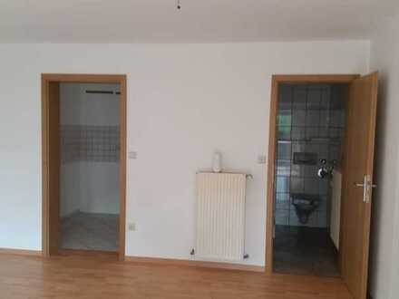 2-Zi.-Whg. in Weidhausen Ruhige Lage provisionsfrei zu vermieten
