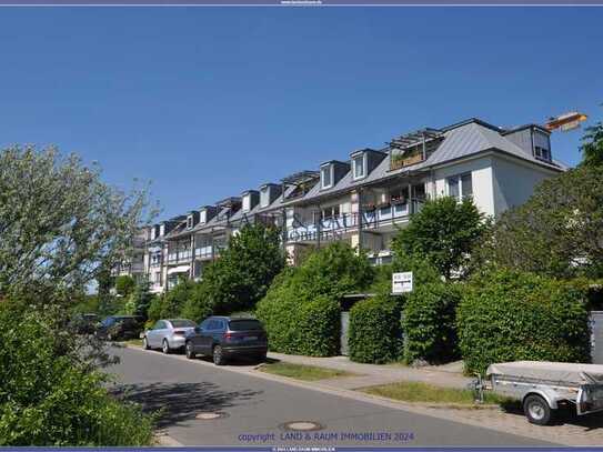 Balkon - Stellplatz - Bezugsfrei 2 Zimmer Wohnung in Falkensee