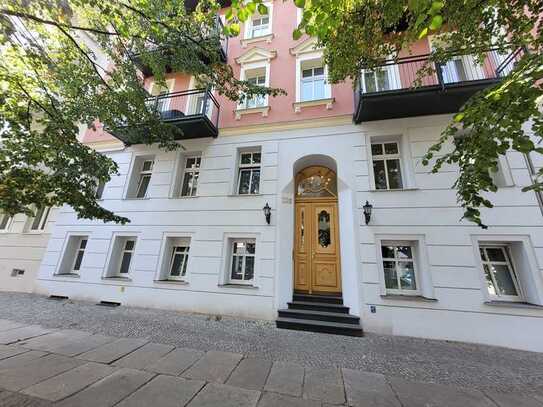 Gartenwohnung mit Terrasse und Gartenzugang, energetisch saniertes Gebäude