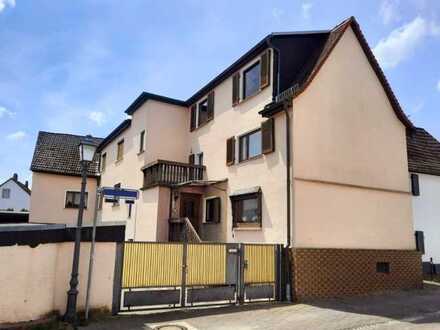 Solides, großzügiges Wohnhaus im Ortskern von Bad Homburg-Kirdorf
