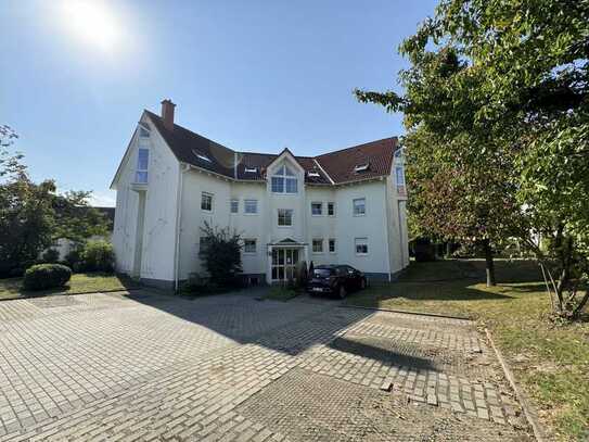 Schöne 2-Zimmer-Wohnung in grüner Lage mit Balkon!