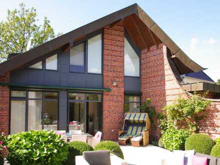 Hochwertiges Architektenhaus nahe den Boberger Dünen mit traumhafter Terrasse!