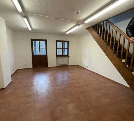 2-Zimmer-Maisonnette Wohnung mit Balkon